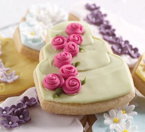 Renshaw Tiered Cake Biscuits