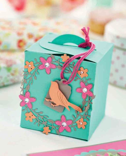 Bird & Wreath Gifts