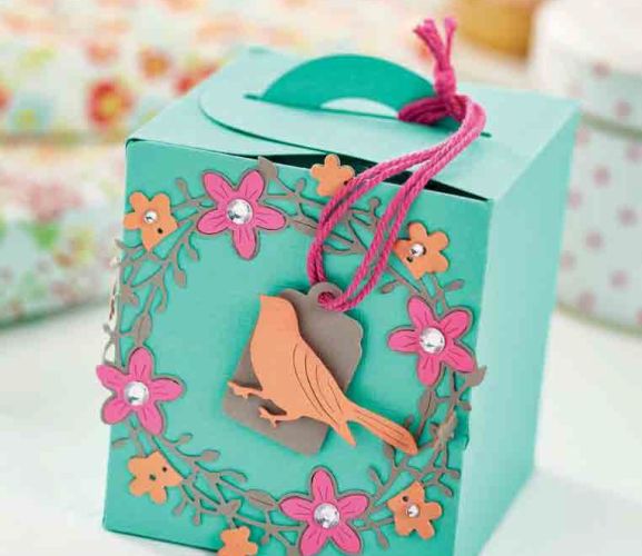 Bird & Wreath Gifts