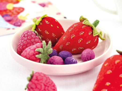 Summer Berry Card and Felt Fruits