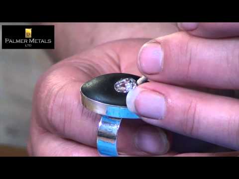 How to make gorgeous jewellery with Crystal Clay and pointed back crystals
