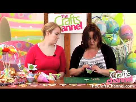 How to make decorative cupcake cases