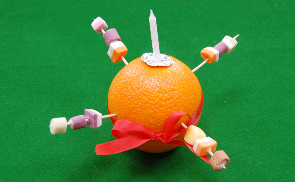 The Easiest Christmas Crafts for Kids