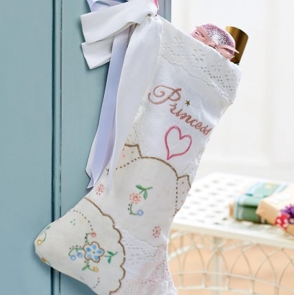13 Personalised Christmas Gifts To Make Them Feel Special