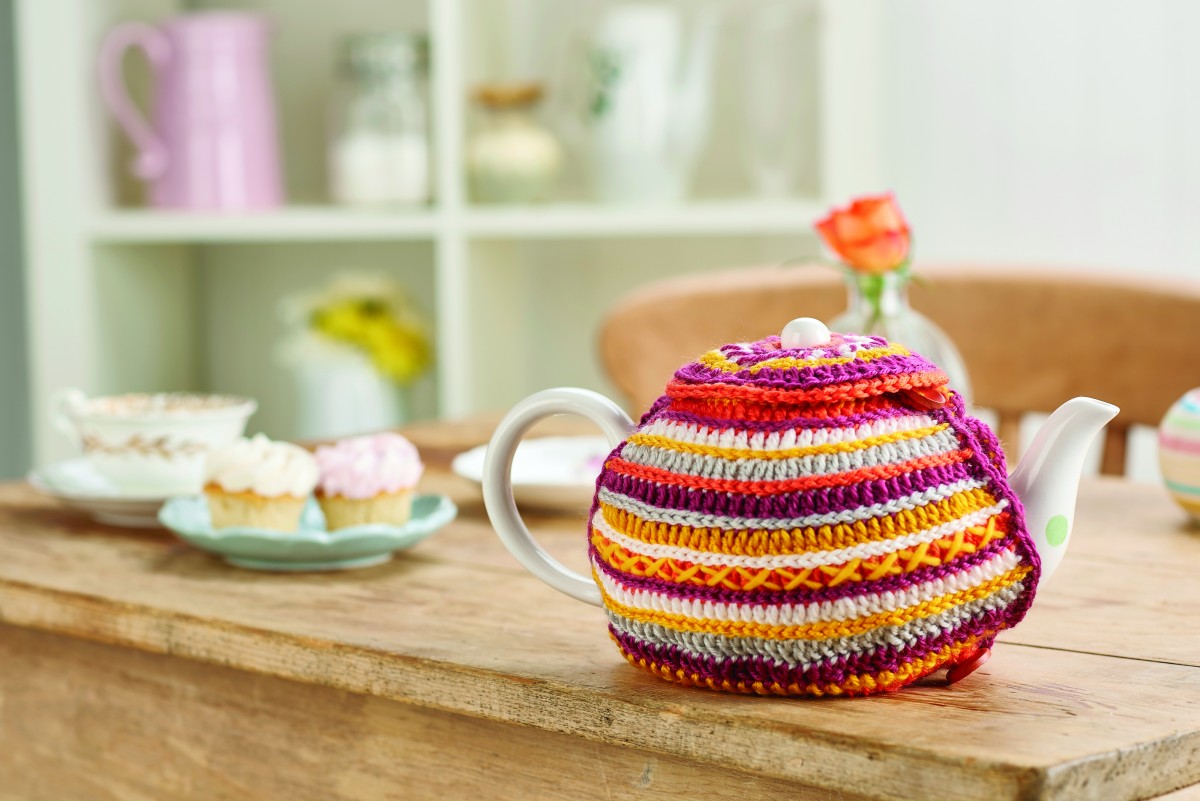 The Ultimate Autumn Craft Guide: 15 Handmade Ideas To Try