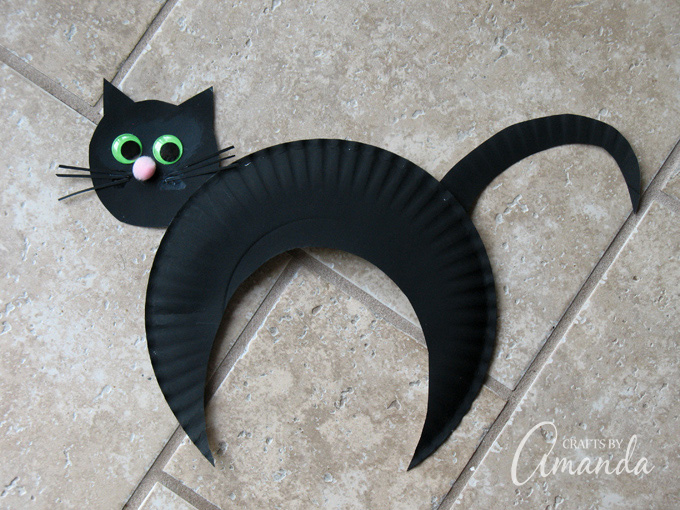 Halloween Crafts: 20 Super Simple Ideas