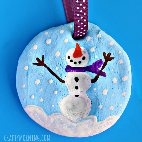 The Easiest Christmas Crafts for Kids