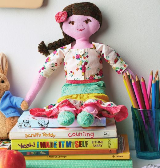 Gorgeous Dolls That Toy With Our Hearts!