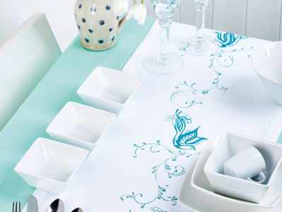 Fabric Table Runner Pen Painting Tutorial