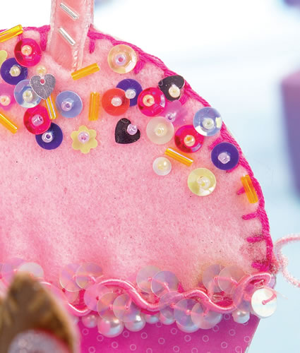 Stitched & Beaded Felt Cupcake