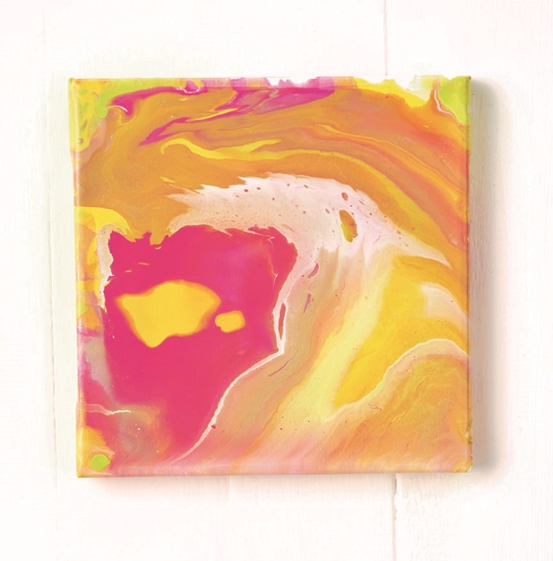 Foolproof How To: Easy Acrylic Paint Pouring