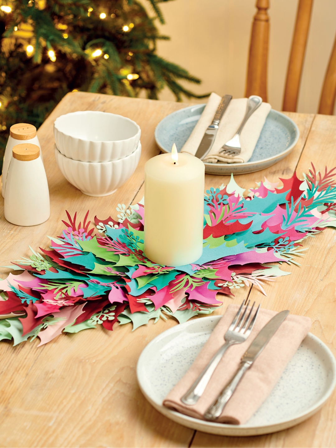 Die-Cut Christmas Centrepiece