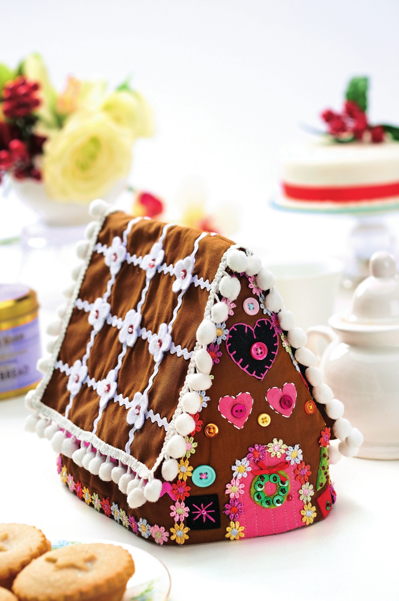 Gingerbread Tea Cosy