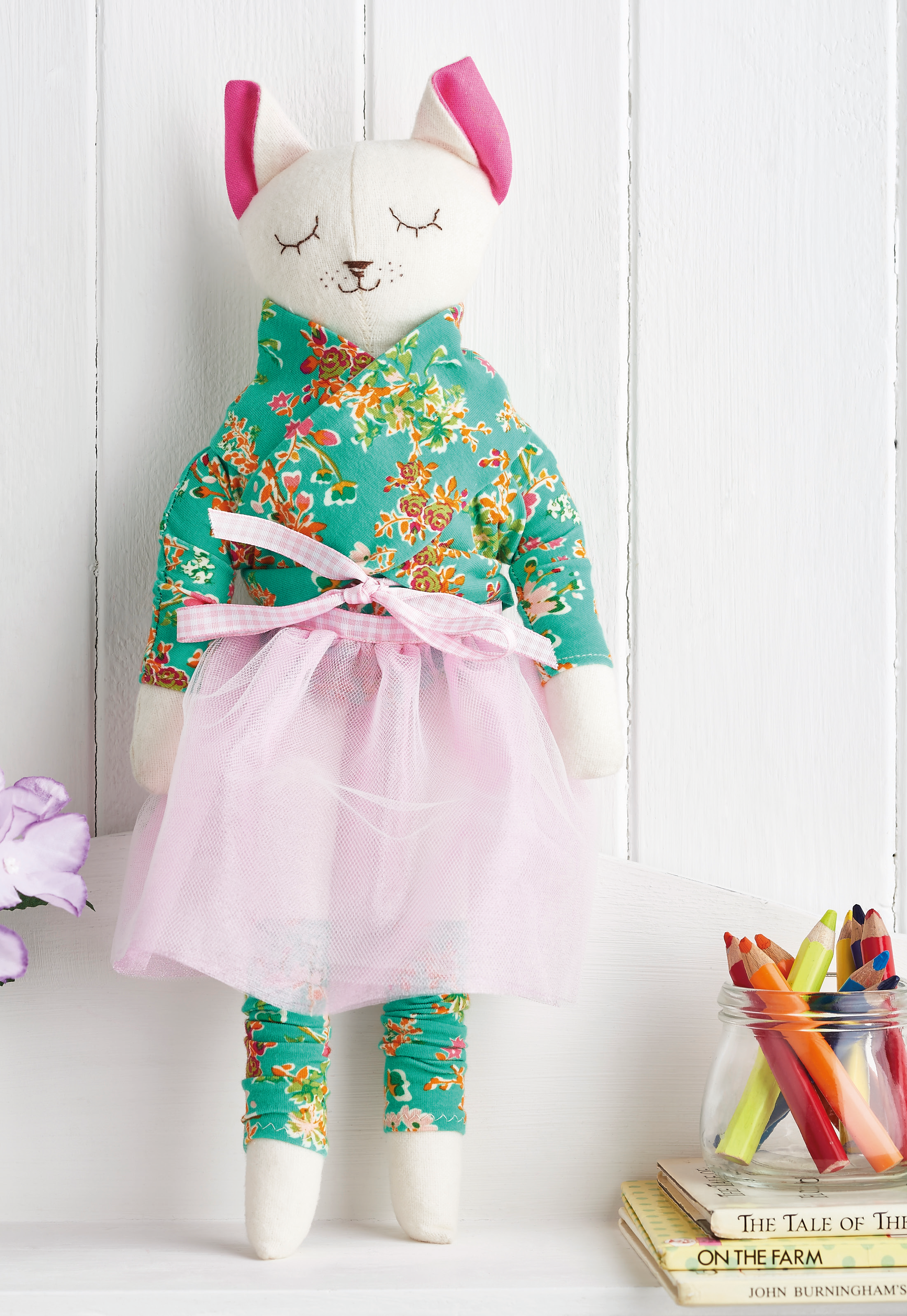Stitched Ballerina Kitten