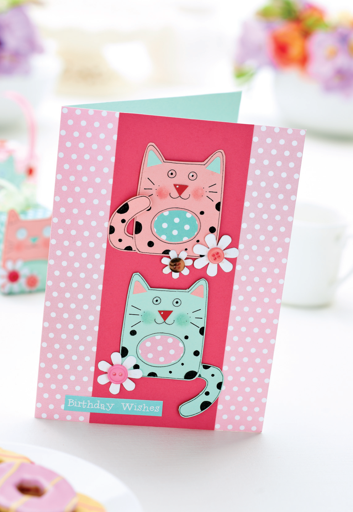 Kitten Papercraft Makes