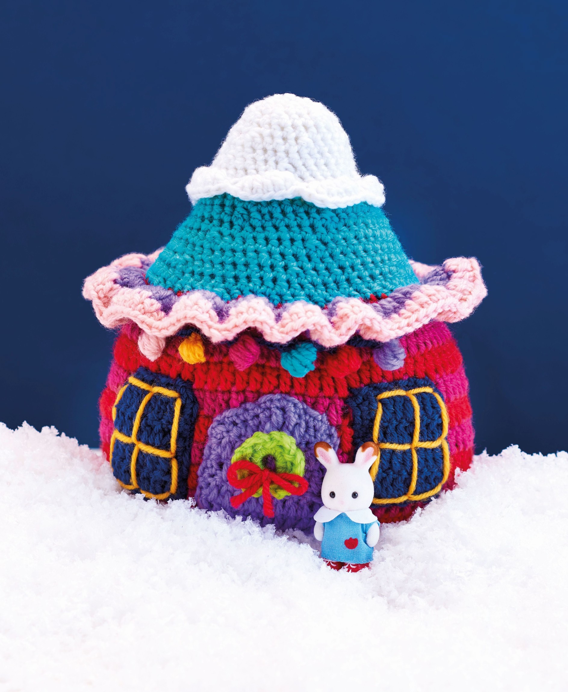 Crochet a Winter House