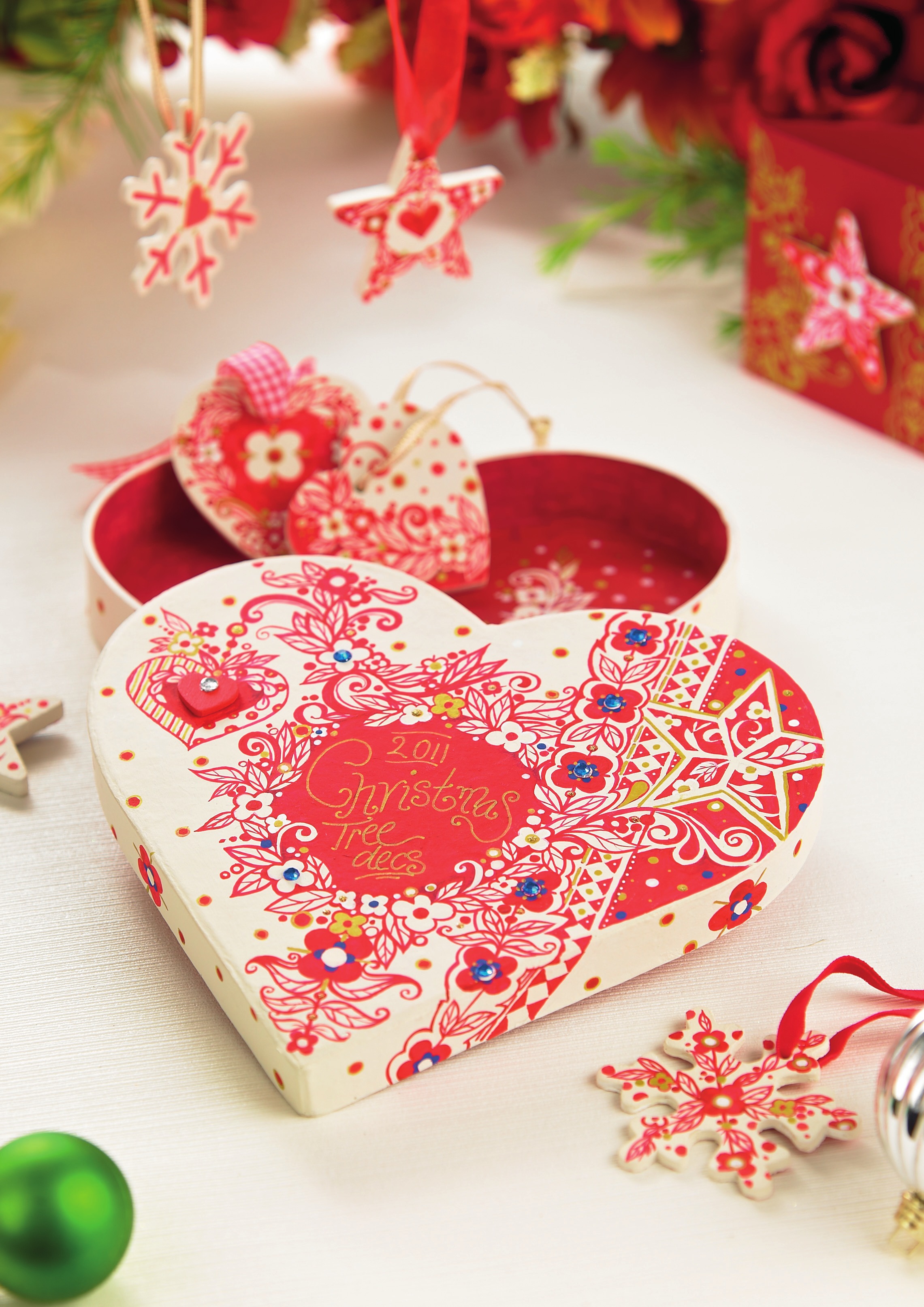 Nordic style Christmas box and card