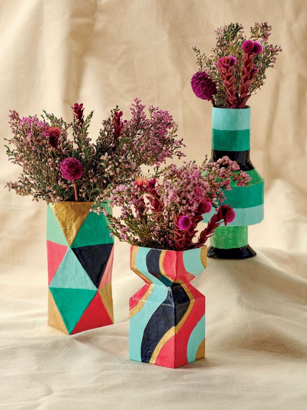 Papier-Mâché DIY Vases Tutorial