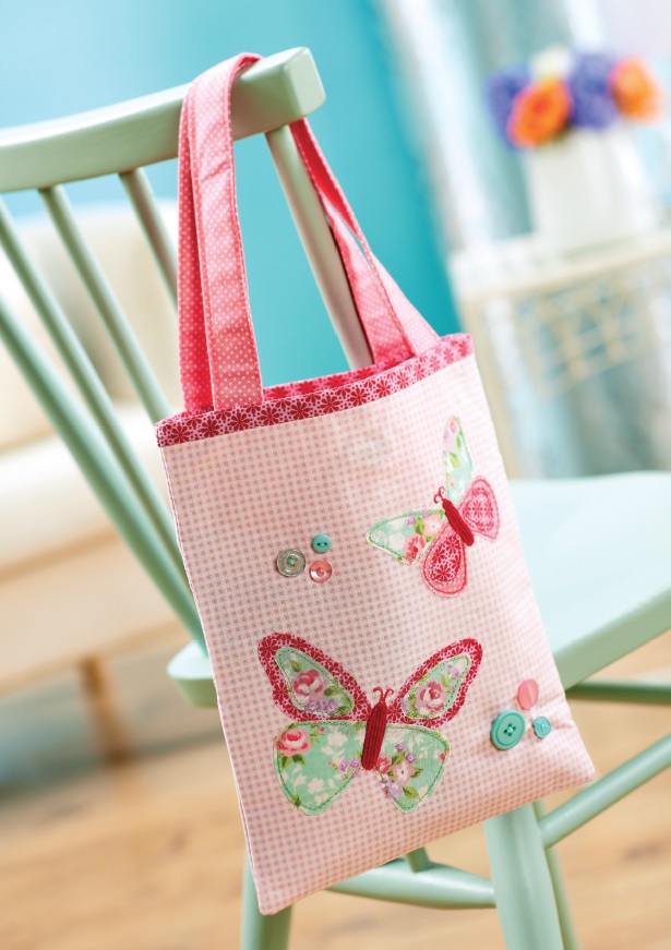 Charming Butterfly Applique Motif