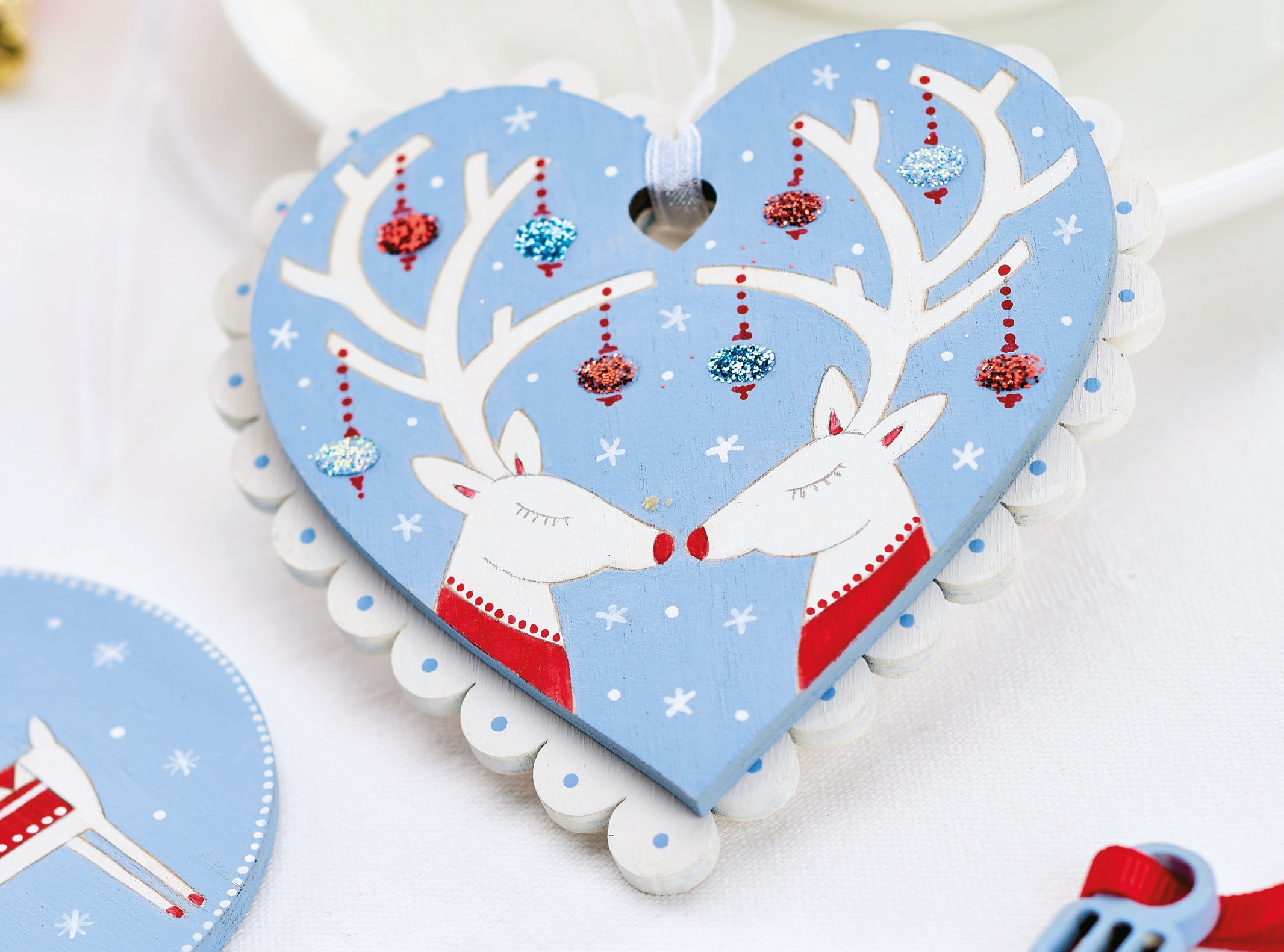 Folksy Reindeer